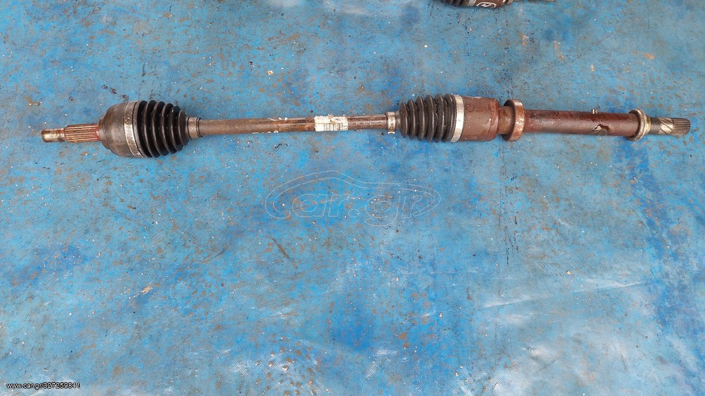 RENAULT CLIO 2006-2009 ΗΜΙΑΞΟΝΙΟ ΔΕΞΙΟ -ΑΡΙΣΤΕΡΟ (ΤΟ ΔΕΞΙΟ ΕΧΕΙ ΠΟΥΛΗΘΕΙ)