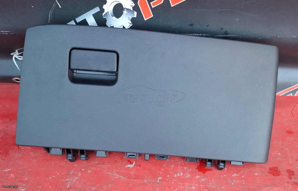 TOYOTA YARIS CROSS 2021-2025 ΝΤΟΥΛΑΠΑΚΙ ΣΥΝΟΔΗΓΟΥ A2*