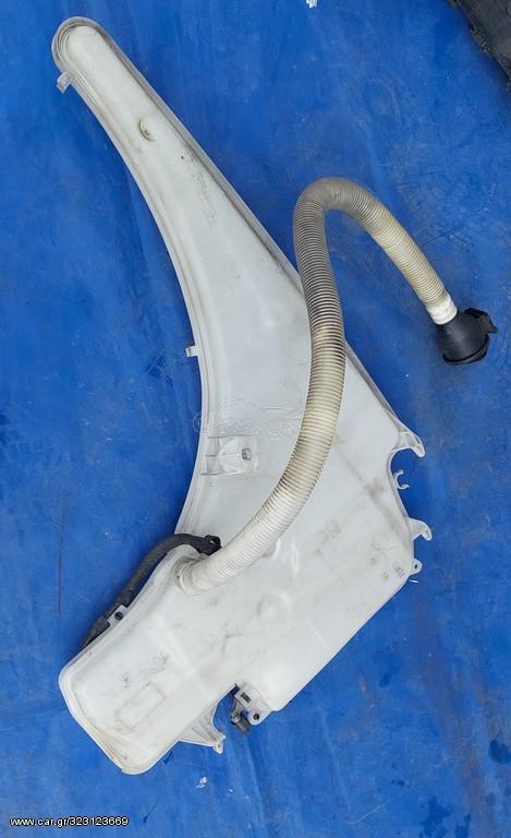 BMW SERIES 1 (E82/88) COUPE/CABRIO 2007-2013/ BMW SERIES 3 (E90/91) SDN 2005-2012 ΔΟΧΕΙΟ ΥΑΛΟΚΑΘΑΡΙΣΤΗΡΑ ΜΕ ΛΑΙΜΟ ΚΑΙ ΜΟΤΕΡΑΚΙ