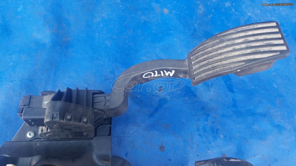 ALFA ROMEO MiTo 2008-2015 ΗΛΕΚΤΡΙΚΟ ΠΕΤΑΛΙ ΓΚΑΖΙΟΥ (55702020) -ΠΕΤΑΛΙ ΣΥΜΠΕΚΤΗ -ΠΕΤΑΛΙ ΦΡΕΝΟΥ
