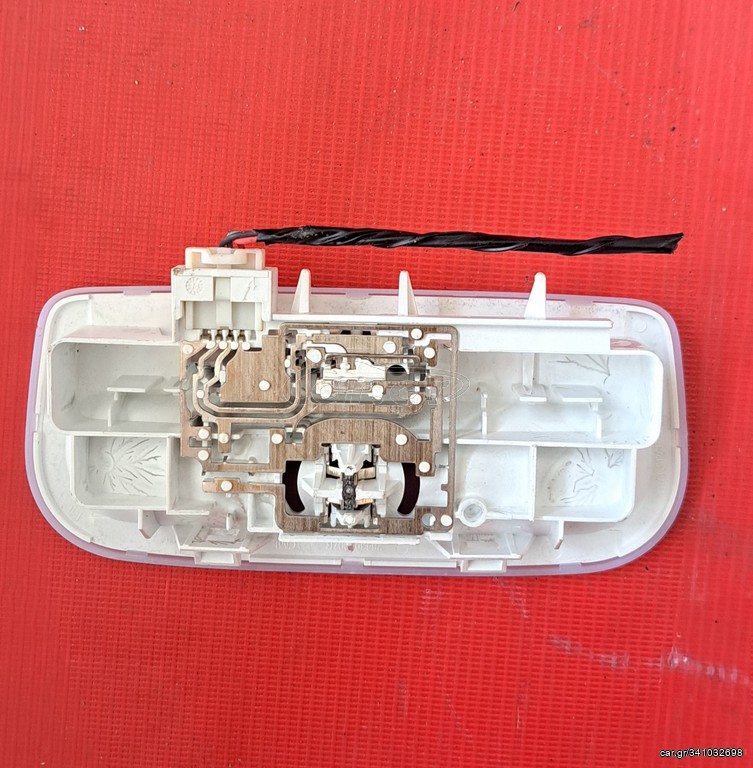 RENAULT CAPTUR 2013-2019 ΠΛΑΦΟΝΙΕΡΑ ΠΙΣΩ