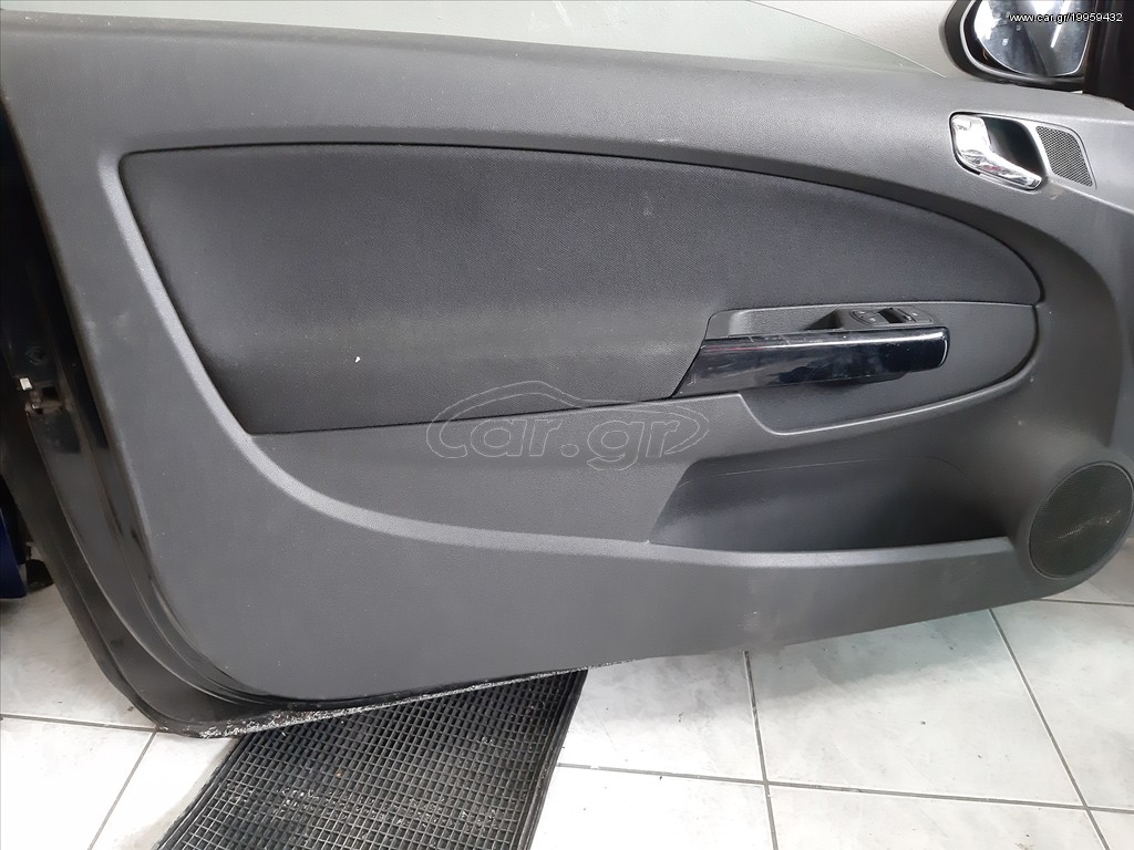 OPEL CORSA D 3ΠΟΡΤΟ 06-15 ΤΑΠΕΤΣΑΡΙΕΣ ΠΟΡΤΩΝ ΕΜΠΡΟΣ/ΔΙΑΚΟΠΤΕΣ ΠΑΡΑΘΥΡΩΝ ( Η ΑΡΙΣΤΕΡΗ ΤΑΠΕΤΣΑΡΙΑ ΕΧΕΙ ΠΟΥΛΗΘΕΙ )